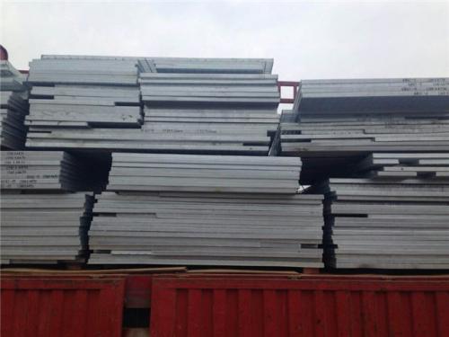 標準平臺鋼格柵板