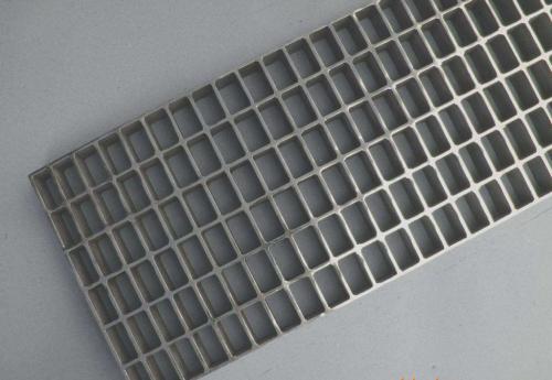 不銹鋼格柵板廠家