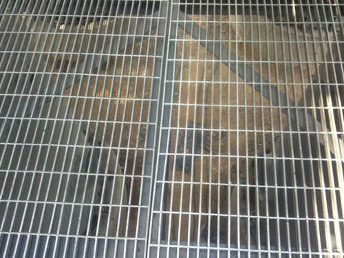 金屬踏步板2 金屬踏步板2