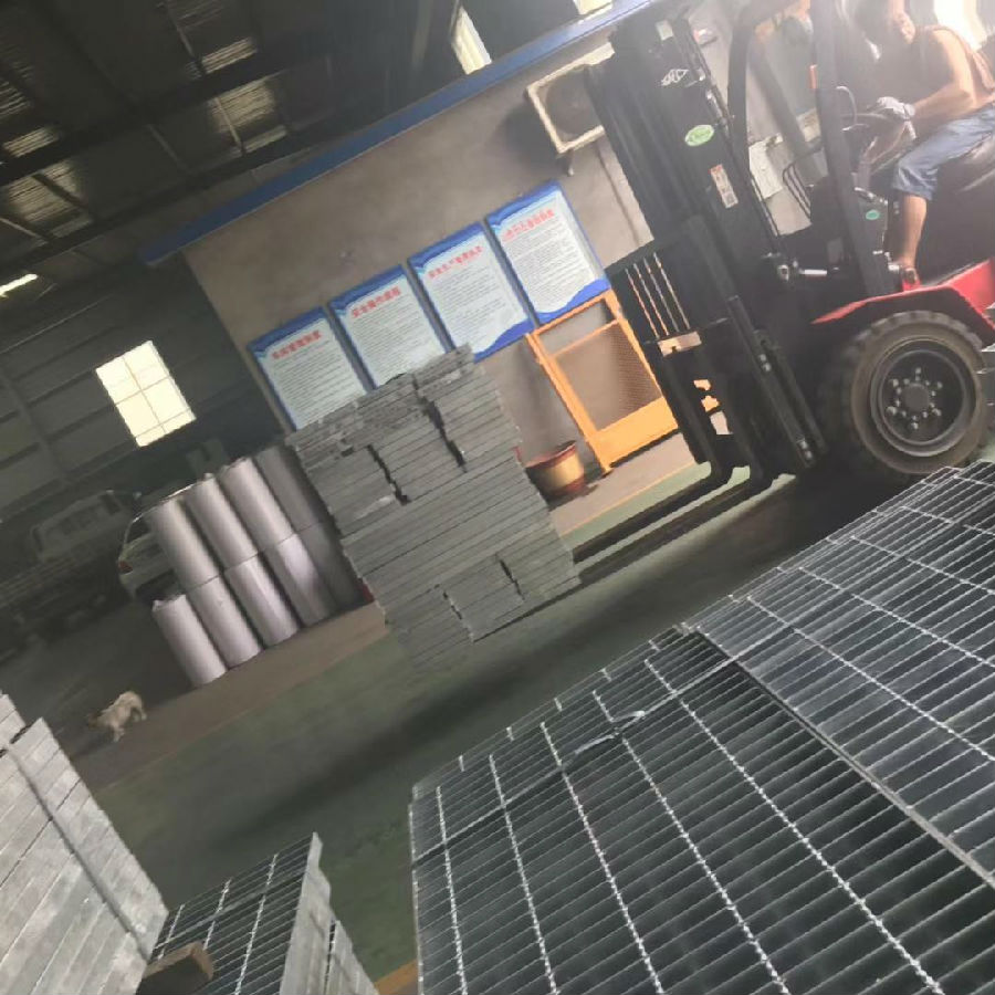 鍍鋅鋼格柵規格 鍍鋅鋼格柵規格