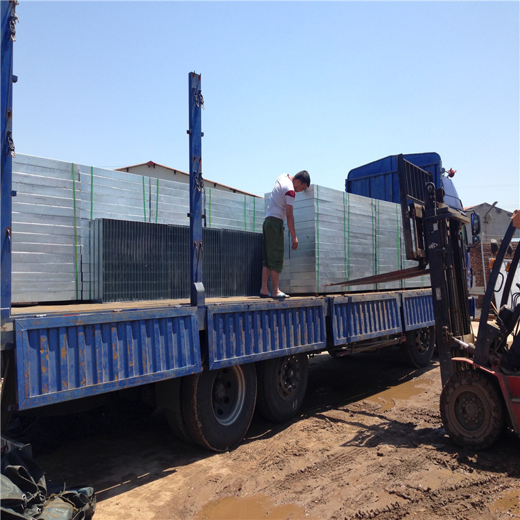 插接鍍鋅鋼格板