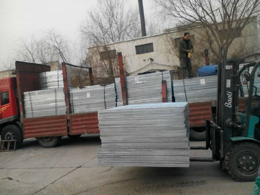 熱鍍鋅腳踏板格柵 熱鍍鋅腳踏板格柵