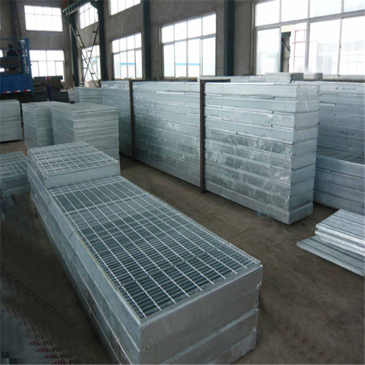 熱鍍鋅復合格柵板制作 熱鍍鋅復合格柵板制作