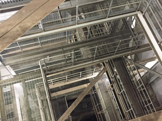 電廠平臺(tái)鋼格板案例